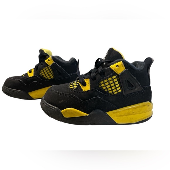 Air Jordan 4 Retro Thunder - Picture 2 of 4